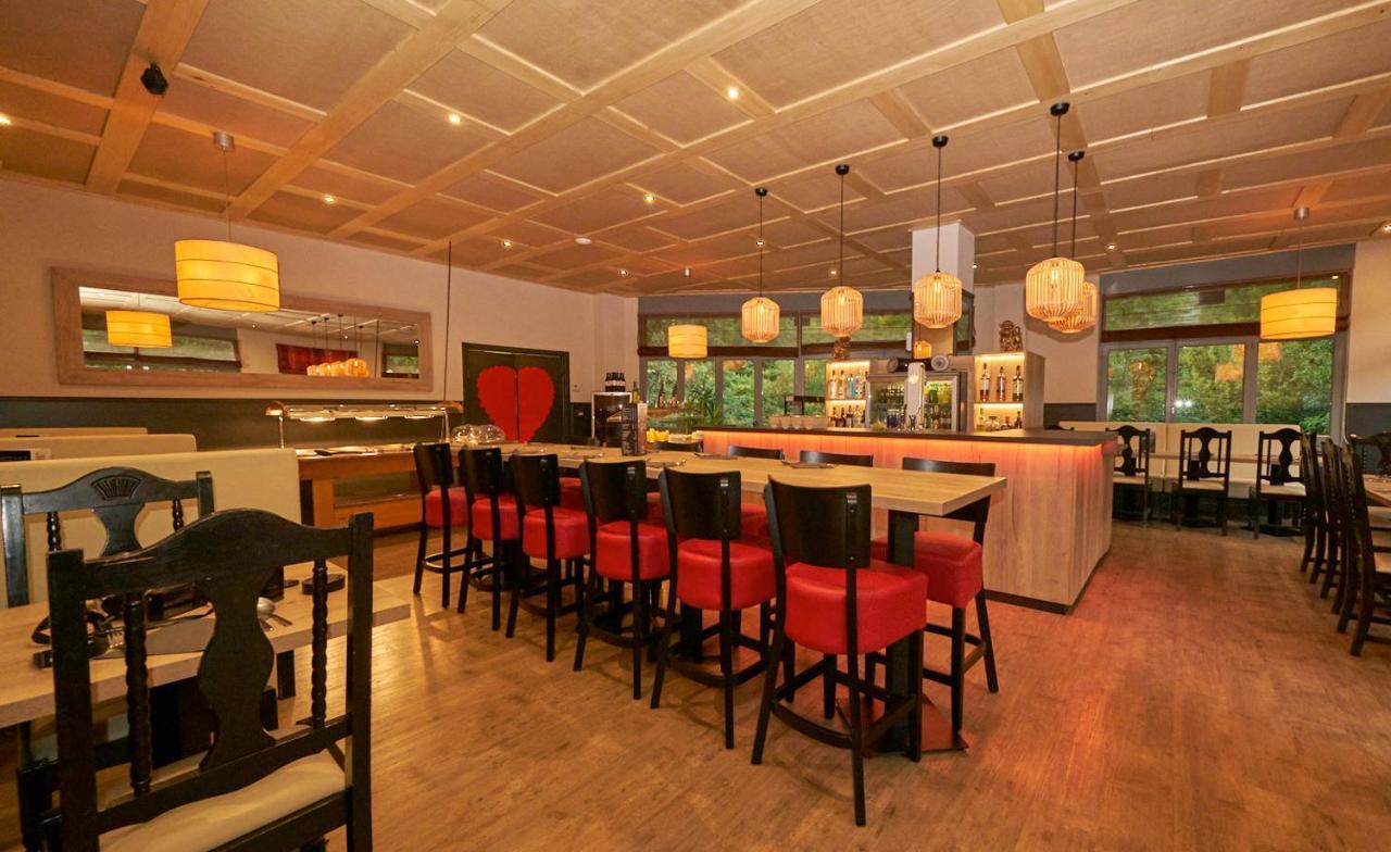 Hotel Palarine Erts Luaran gambar