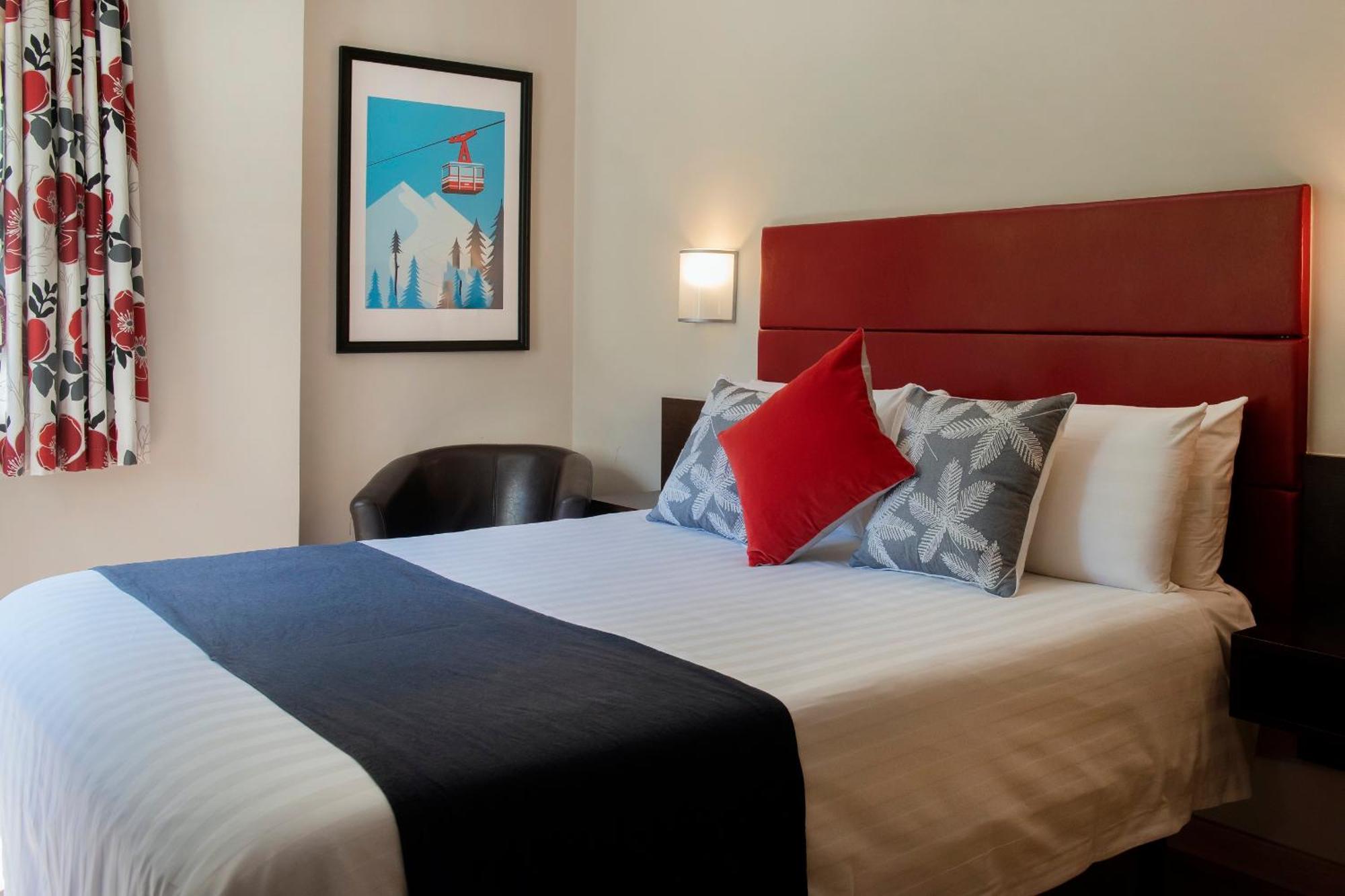Hotel Palarine Erts Bilik gambar