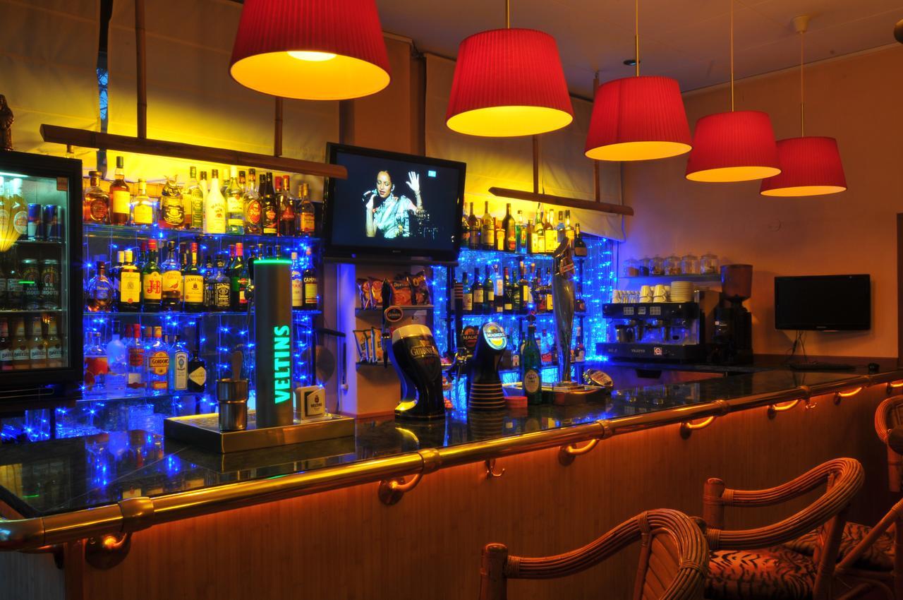 Hotel Palarine Erts Luaran gambar